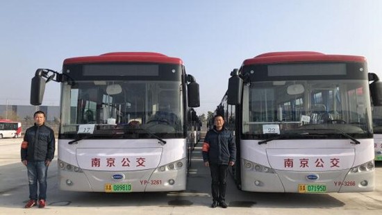 動力電池水冷散熱器專家喜見南京多條公交路線換上純電動公交車